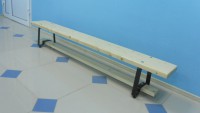 Скамейка гимнастическая (металлические ножки, лак) (2 м)  - fgospostavki.ru - Тула