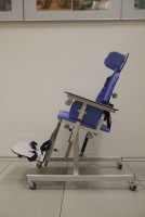 Учебное место учащегося с нарушением ОДА (р. гр. 0,70-0,90 м, столешница из пластика) - fgospostavki.ru - Тула