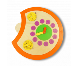 Настенный игровой модуль в виде части гусеницы-времени - fgospostavki.ru - Тула